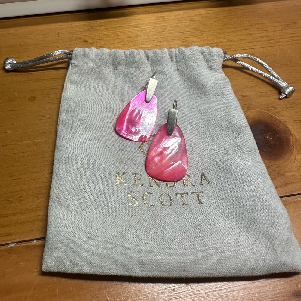 Kendra Scott Fuchsia Teardrop Earrings
